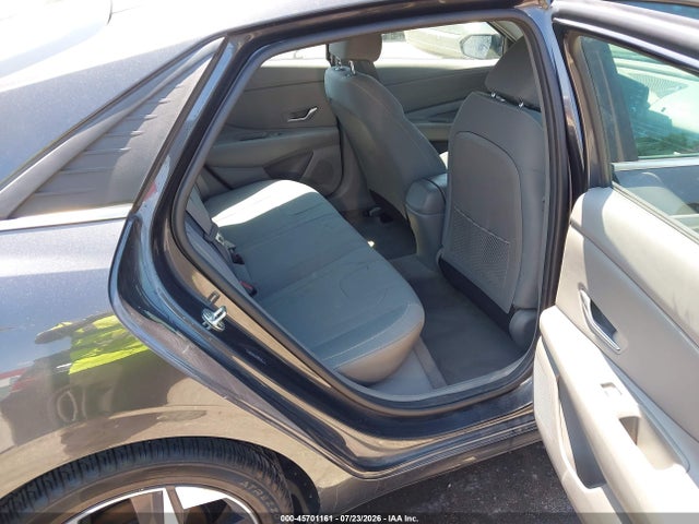 2021 Hyundai Elantra Sel მანქანა იყიდება აუქციონზე, vin: 5NPLN4AG3MH037666, აუქციონის ნომერი: 45701161