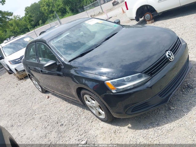 Продажа на аукционе авто 2014 Volkswagen Jetta 2.0l S, vin: 3VW2K7AJ4EM413799, номер лота: 45701170