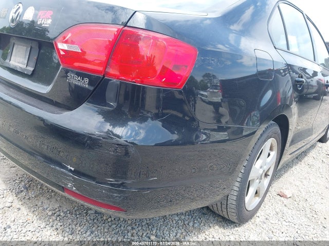 Продажа на аукционе авто 2014 Volkswagen Jetta 2.0l S, vin: 3VW2K7AJ4EM413799, номер лота: 45701170