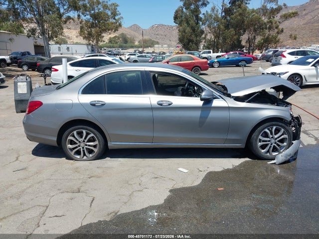 Aukcja sprzedaży 2015 Mercedes-benz C 300 4matic, vin: 55SWF4KBXFU055787, numer aukcji: 45701172