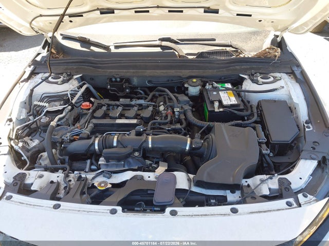 45701184 :رقم المزاد ، 1HGCV1F35JA248571 vin ، 2018 Honda Accord Sport مزاد بيع
