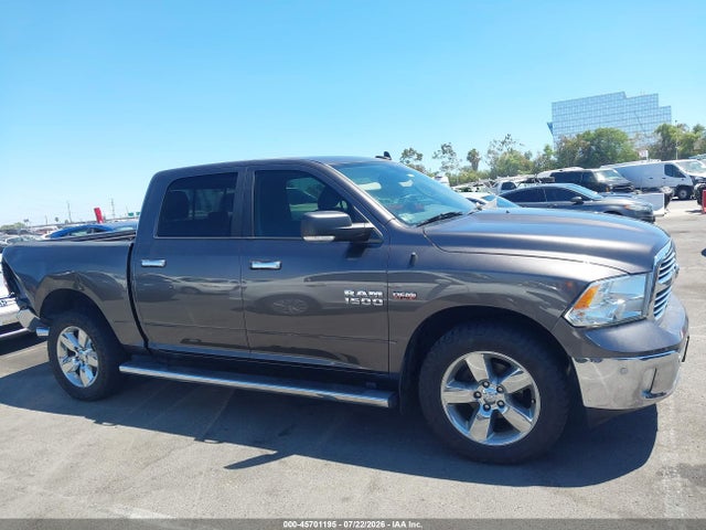 2017 Ram 1500 Big Horn  4x4 5'7 Box მანქანა იყიდება აუქციონზე, vin: 3C6RR7LT8HG544871, აუქციონის ნომერი: 45701195