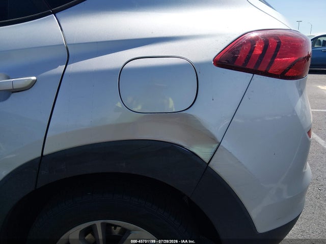 45701199 :رقم المزاد ، KM8J23A46KU926928 vin ، 2019 Hyundai Tucson Se مزاد بيع