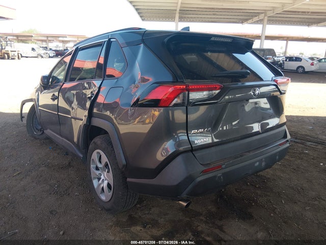 Toyota RAV4 LE 2020 2T3H1RFV3LW064847 Image 3