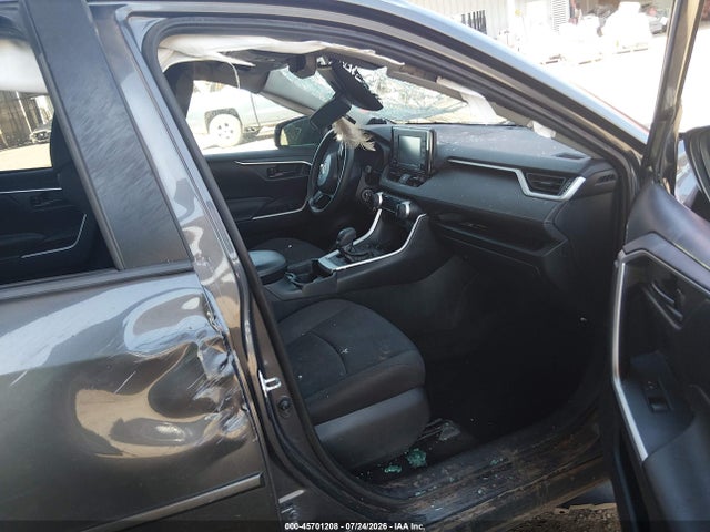 Toyota RAV4 LE 2020 2T3H1RFV3LW064847 Image 5
