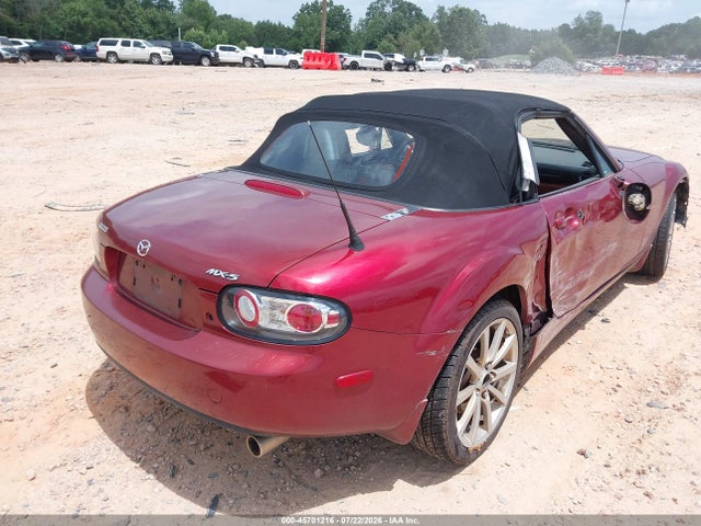 Продаж на аукціоні авто 2006 Mazda Mx-5 Grand Touring, vin: JM1NC25F060122436, номер лоту: 45701216