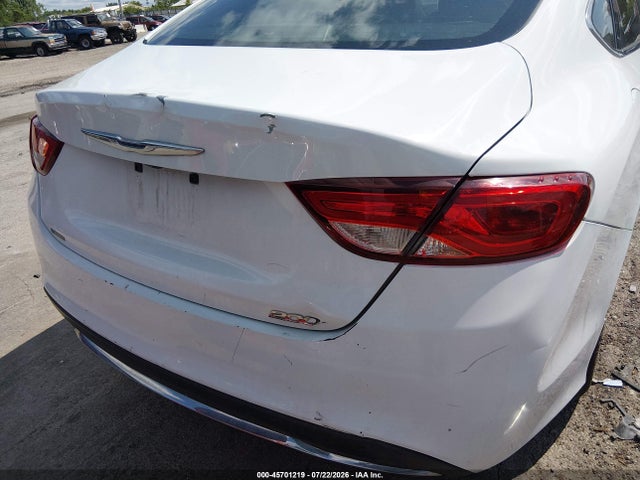 45701219 :رقم المزاد ، 1C3CCCAB5FN679107 vin ، 2015 Chrysler 200 Limited مزاد بيع