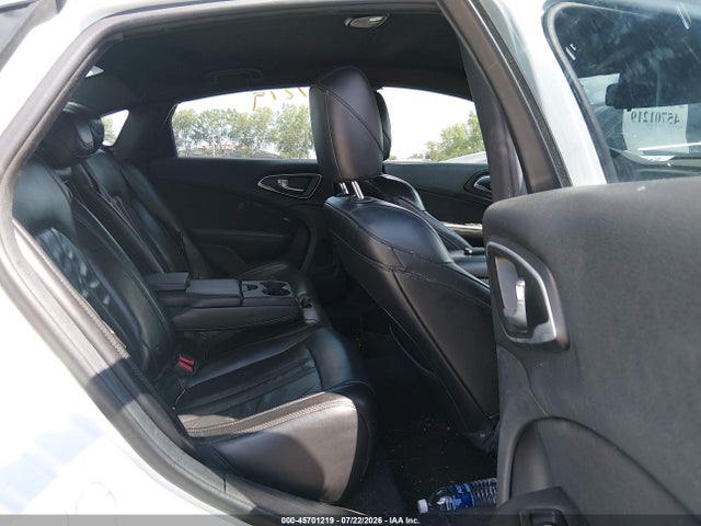 45701219 :رقم المزاد ، 1C3CCCAB5FN679107 vin ، 2015 Chrysler 200 Limited مزاد بيع