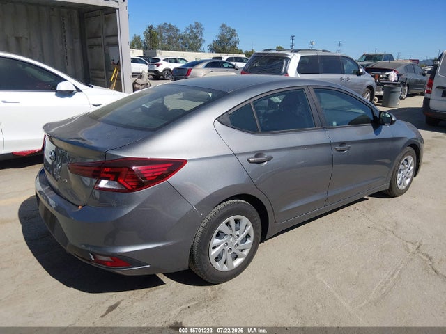 Hyundai ELANTRA SE 2019 KMHD74LF9KU808357 Image 4
