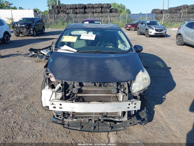 2013 Toyota Prius Two მანქანა იყიდება აუქციონზე, vin: JTDKN3DUXD1635476, აუქციონის ნომერი: 45701245
