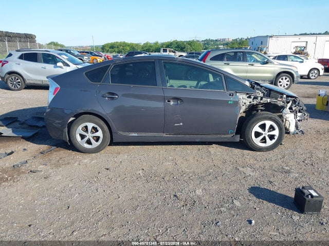 2013 Toyota Prius Two მანქანა იყიდება აუქციონზე, vin: JTDKN3DUXD1635476, აუქციონის ნომერი: 45701245