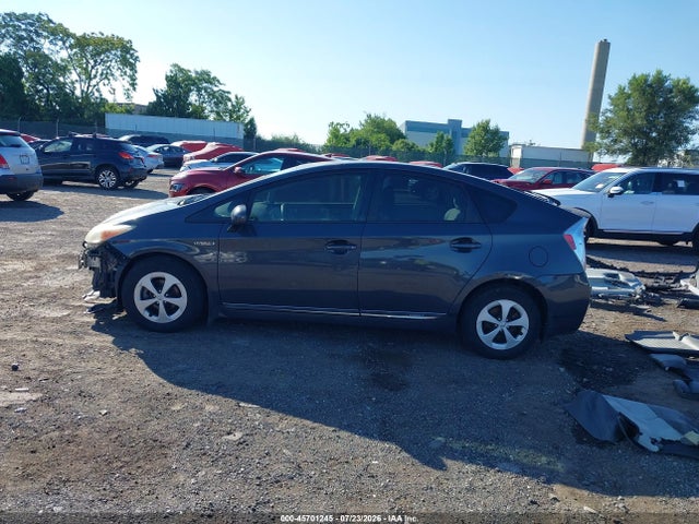 2013 Toyota Prius Two მანქანა იყიდება აუქციონზე, vin: JTDKN3DUXD1635476, აუქციონის ნომერი: 45701245