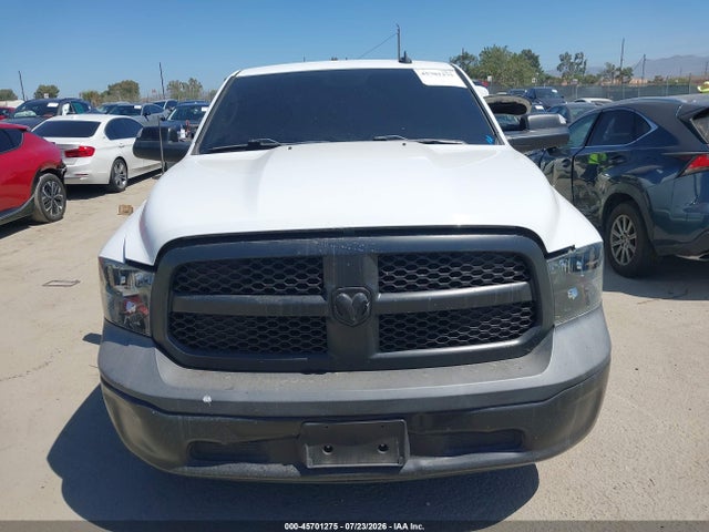 45701275 :رقم المزاد ، 3C6JR6AT5MG708288 vin ، 2021 Ram 1500 Classic Tradesman  4x2 6'4 Box مزاد بيع