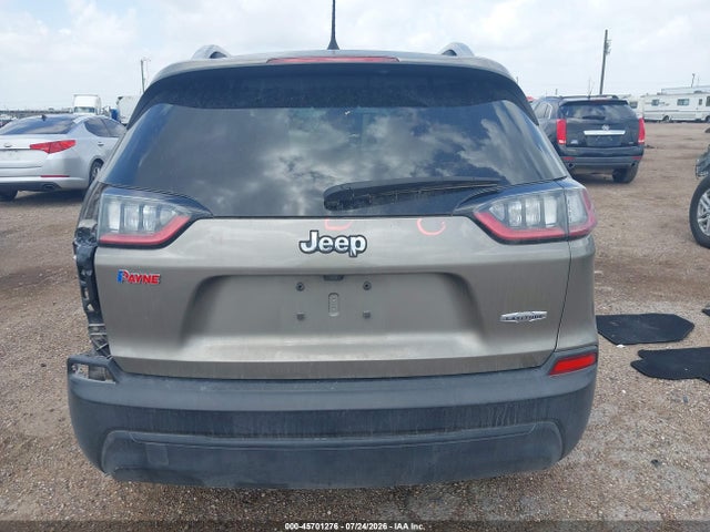 45701276 :رقم المزاد ، 1C4PJLCB8MD192244 vin ، 2021 Jeep Cherokee Latitude Fwd مزاد بيع