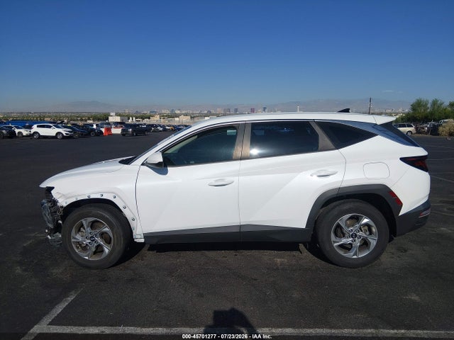 5NMJA3AE7NH010903 Hyundai TUCSON SE
