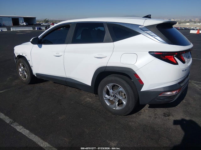 5NMJA3AE7NH010903 Hyundai TUCSON SE
