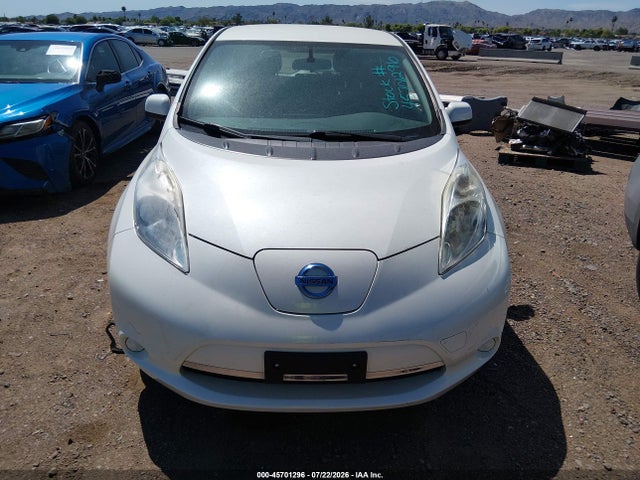 1N4AZ0CP3FC312488 Nissan LEAF S