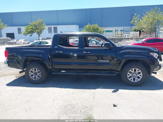5TFAX5GN4HX074667 Toyota Tacoma Sr5