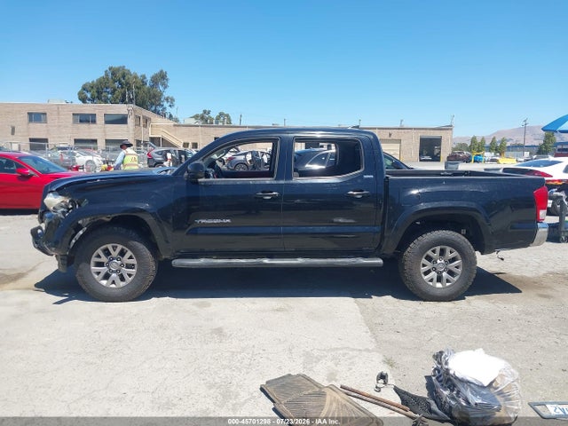 5TFAX5GN4HX074667 Toyota Tacoma Sr5