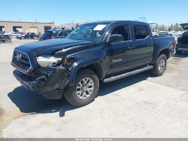 5TFAX5GN4HX074667 Toyota Tacoma Sr5