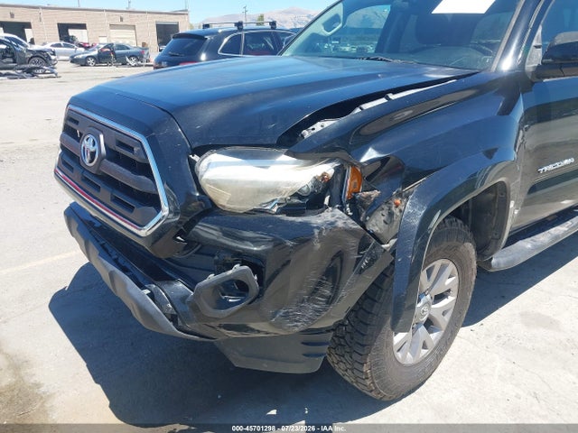 5TFAX5GN4HX074667 Toyota Tacoma Sr5