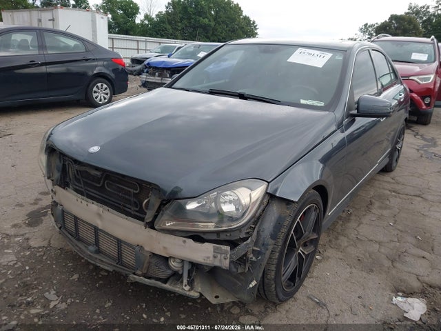 Aukcja sprzedaży 2014 Mercedes-benz C 250 Sport, vin: WDDGF4HB7EG222386, numer aukcji: 45701311