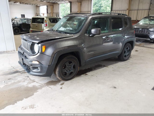 45701319 :رقم المزاد ، ZACCJABW4GPD08004 vin ، 2016 Jeep Renegade Latitude مزاد بيع