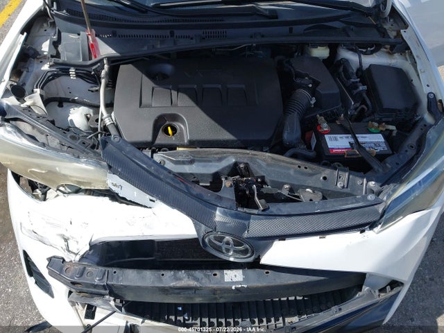 45701325 :رقم المزاد ، 5YFBURHE5JP814069 vin ، 2018 Toyota Corolla Le مزاد بيع