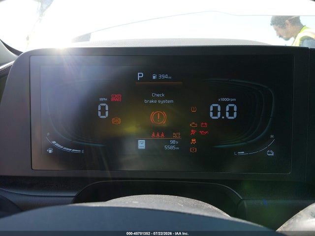 KNDCP3LE5T5330497 KIA NIRO LX