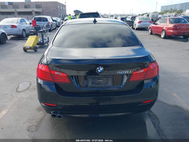 BMW 528I 2016 WBA5A5C59GG352256 Image 16