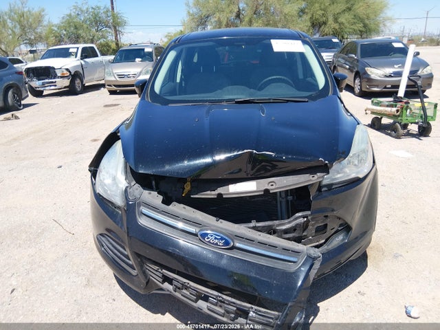 45701417 :رقم المزاد ، 1FMCU0G70GUB23252 vin ، 2016 Ford Escape Se مزاد بيع