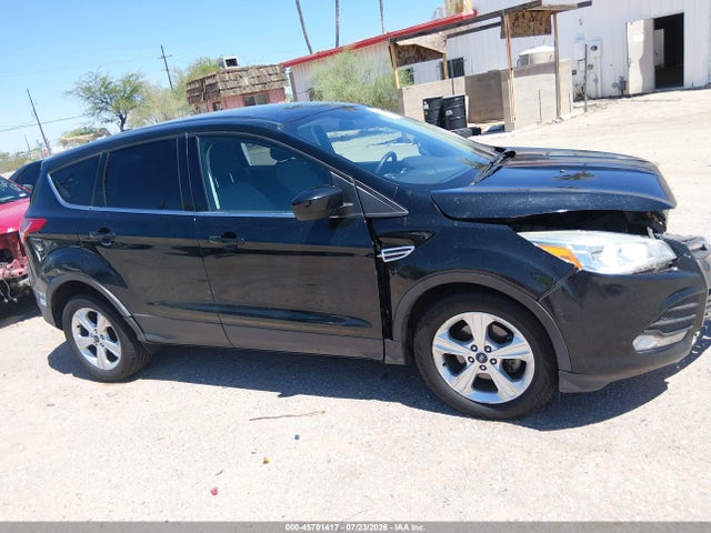 45701417 :رقم المزاد ، 1FMCU0G70GUB23252 vin ، 2016 Ford Escape Se مزاد بيع
