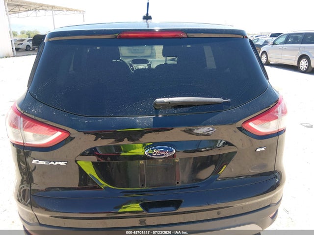 45701417 :رقم المزاد ، 1FMCU0G70GUB23252 vin ، 2016 Ford Escape Se مزاد بيع