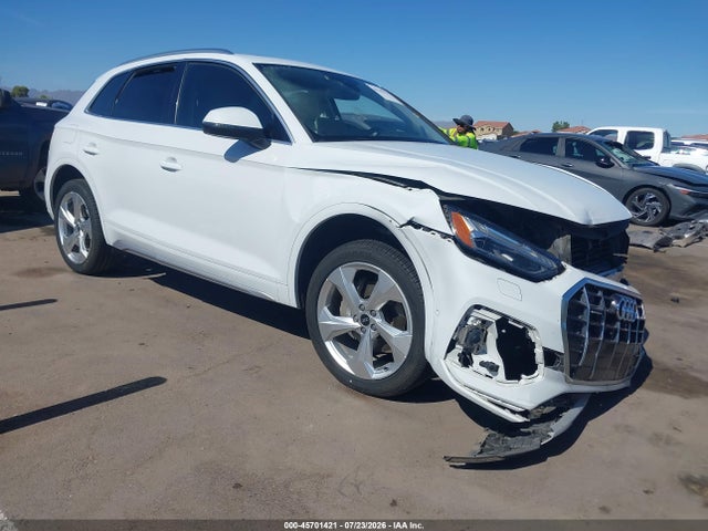Auction sale of the 2021 Audi Q5 Prestige 45 Tfsi Quattro S Tronic, vin: WA1CAAFYXM2014604, lot number: 45701421