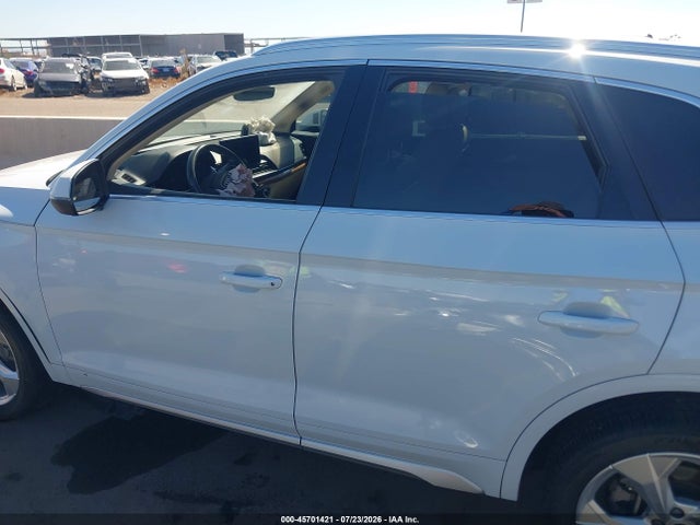Auction sale of the 2021 Audi Q5 Prestige 45 Tfsi Quattro S Tronic, vin: WA1CAAFYXM2014604, lot number: 45701421