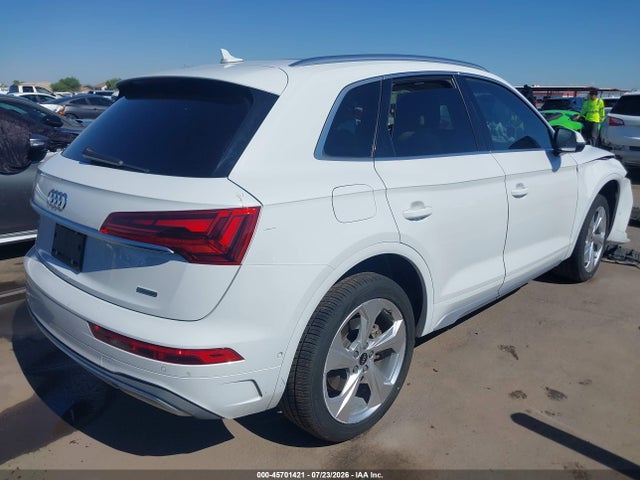 Auction sale of the 2021 Audi Q5 Prestige 45 Tfsi Quattro S Tronic, vin: WA1CAAFYXM2014604, lot number: 45701421