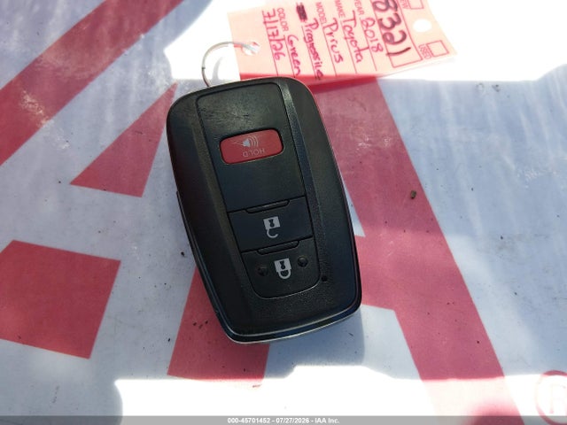Toyota Prius Four 2018 JTDKARFU4J3060951 Image 11