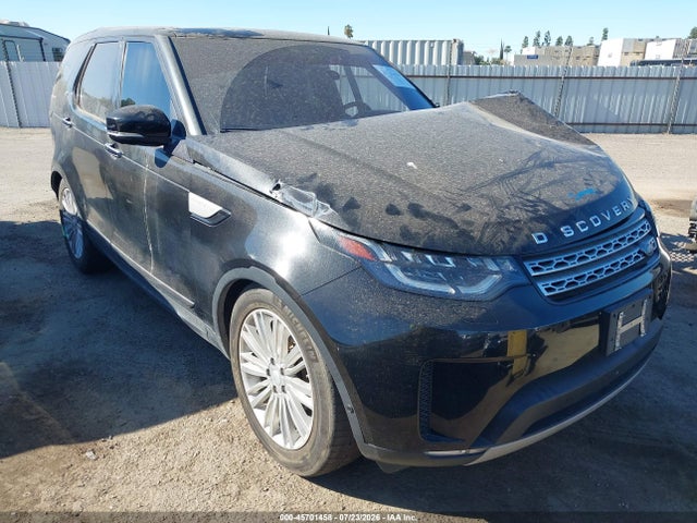 45701458 :رقم المزاد ، SALRHBBK5HA020477 vin ، 2017 Land Rover Discovery Hse Luxury مزاد بيع