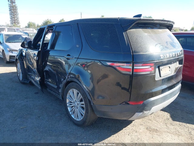 45701458 :رقم المزاد ، SALRHBBK5HA020477 vin ، 2017 Land Rover Discovery Hse Luxury مزاد بيع