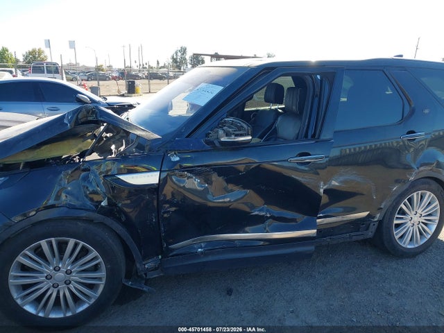 45701458 :رقم المزاد ، SALRHBBK5HA020477 vin ، 2017 Land Rover Discovery Hse Luxury مزاد بيع