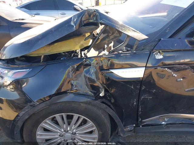 45701458 :رقم المزاد ، SALRHBBK5HA020477 vin ، 2017 Land Rover Discovery Hse Luxury مزاد بيع
