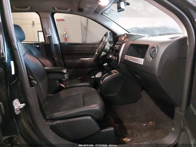 2017 Jeep Compass Latitude მანქანა იყიდება აუქციონზე, vin: 1C4NJCEB0HD198078, აუქციონის ნომერი: 45701480