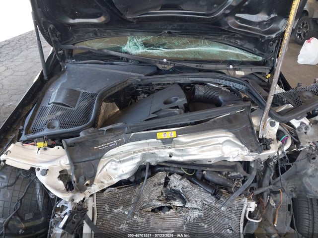 55SWF8DB6KU304228 Mercedes-Benz C 300