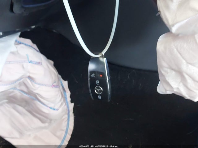 55SWF8DB6KU304228 Mercedes-Benz C 300