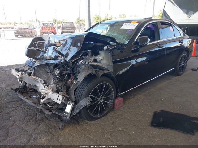 55SWF8DB6KU304228 Mercedes-Benz C 300