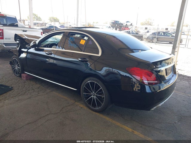55SWF8DB6KU304228 Mercedes-Benz C 300