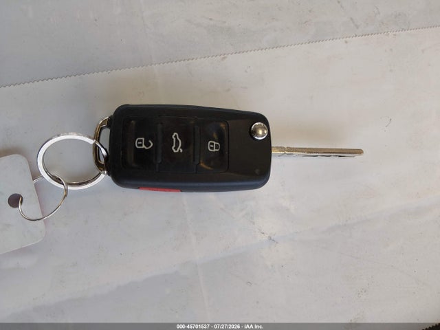 45701537 :رقم المزاد ، 3VWL17AJ9GM373200 vin ، 2016 Volkswagen Jetta 1.8t Sel مزاد بيع
