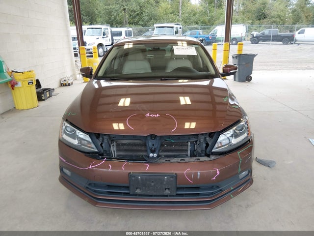 45701537 :رقم المزاد ، 3VWL17AJ9GM373200 vin ، 2016 Volkswagen Jetta 1.8t Sel مزاد بيع