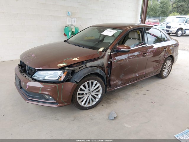 45701537 :رقم المزاد ، 3VWL17AJ9GM373200 vin ، 2016 Volkswagen Jetta 1.8t Sel مزاد بيع