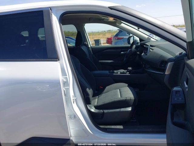 Продаж на аукціоні авто 2026 Nissan Rogue Sv, vin: 5N1BT3BA5TC811850, номер лоту: 45701554